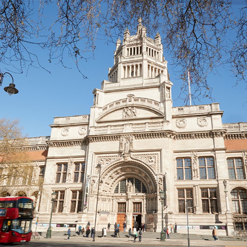Entrance to National History Museum with blue sky in the background