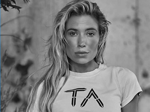 Portrait photo of Tracy Anderson in black and white