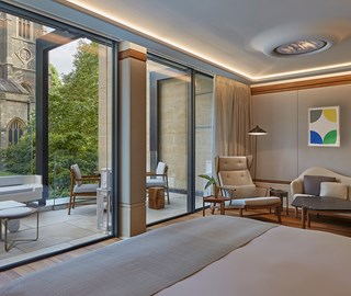 Modern luxury in Knightsbridge
